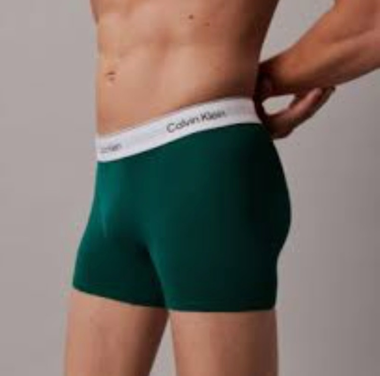 شورت نیمپا مردانه نخپنبه لاکرا ترک Calvin Klein | کمر کشی اسپرت - مزون یونا
