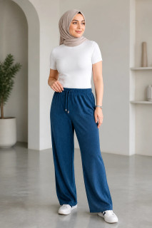 تیشرت و شلوار کبریتی ترک