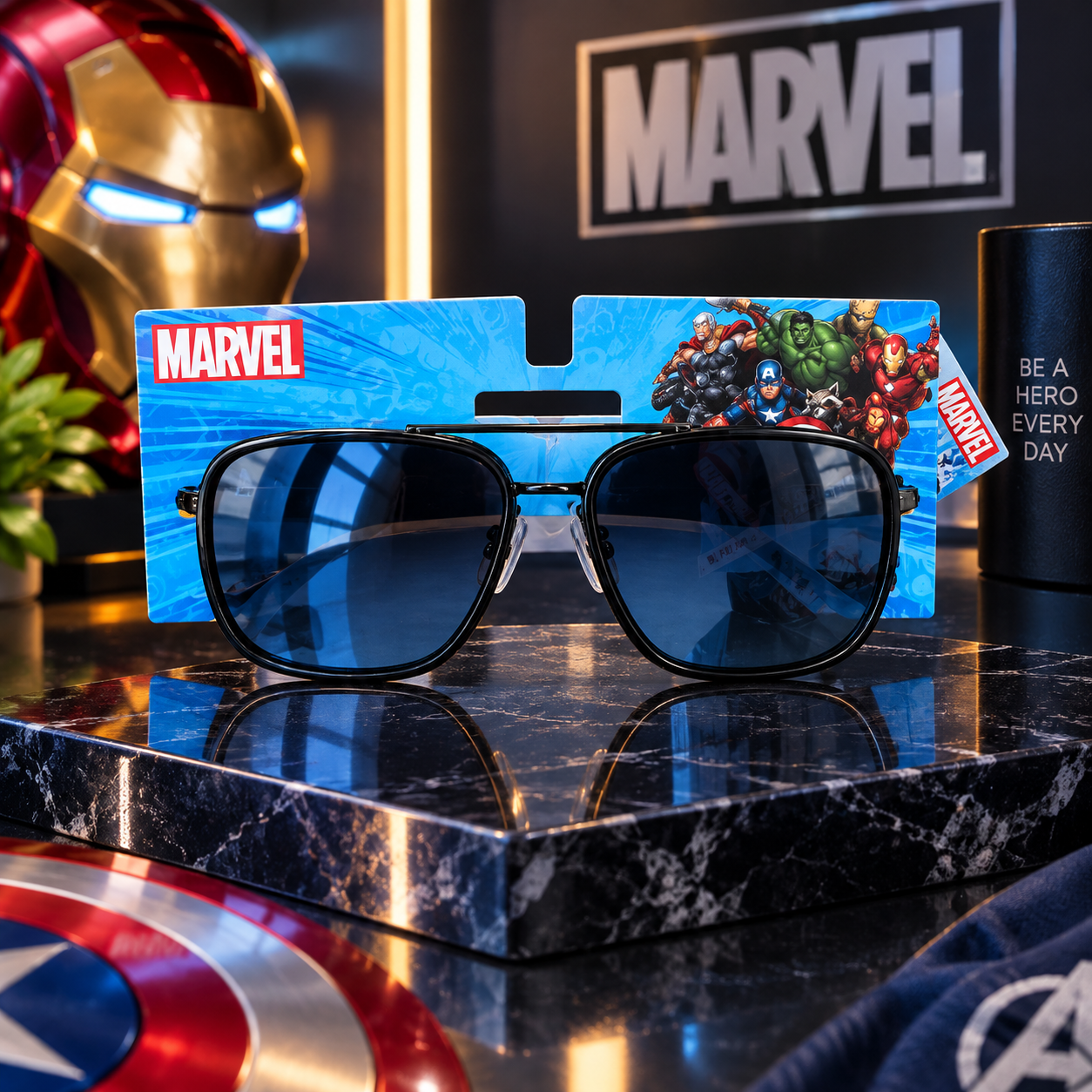 عینک آفتابی پسرانه marvel - مزون یونا